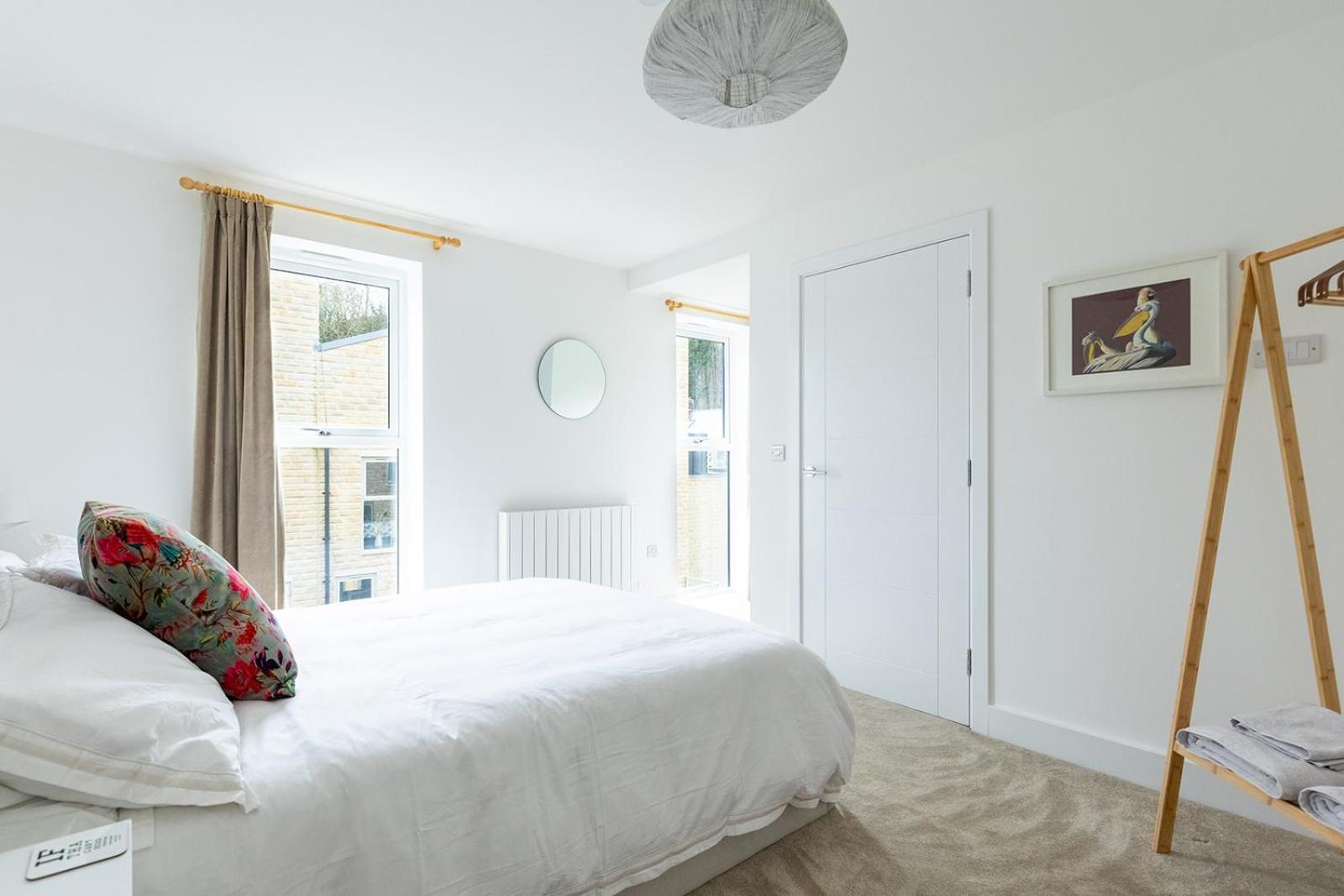 Paper Mill - Experience The City And Nature Side Of This Stay! Sheffield Exterior photo